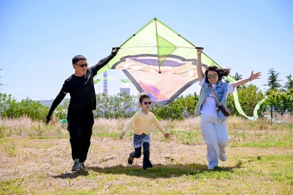 富明证券 考古工地“文物乘风”起舞 掀起文化传承新风尚