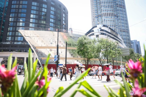 慧仁策略 城市笙歌｜城市“巨轮”继续远航，高温也阻挡不了打卡热情